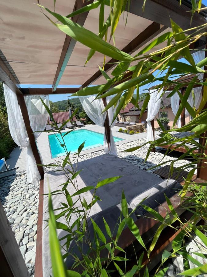 Gardenlux Vrdnik Apartamento Exterior foto