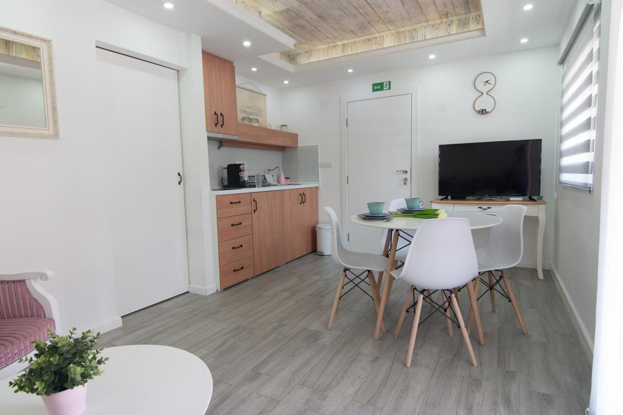 Gardenlux Vrdnik Apartamento Exterior foto